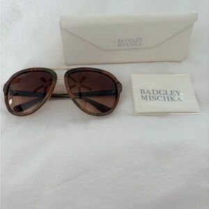NWT Badgley Mischka Brown Aviator Sunglasses